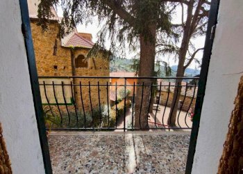 Three-room apartment Via del Municipio, Vallebona - photo 8