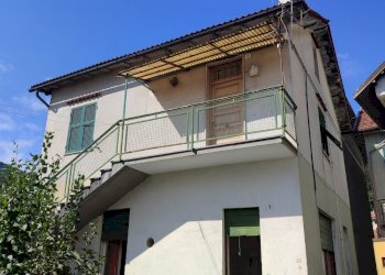 1690641248236.jpg - Porzione di casa Via Stefano Ramorino 16, Urbe - foto 1