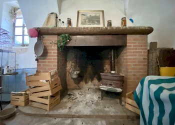 Farmhouse Cuneo, Via Tetti Pesio, Cuneo - photo 31