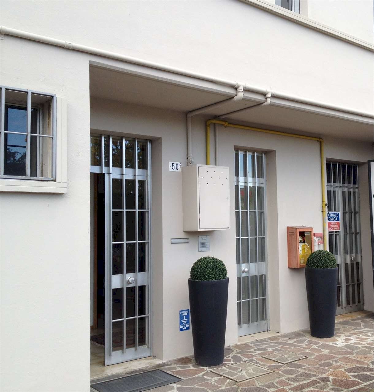 Office Modena (neighborhood Cognento) - photo 3