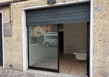 Negozio Modena (zona San Faustino) - foto 3