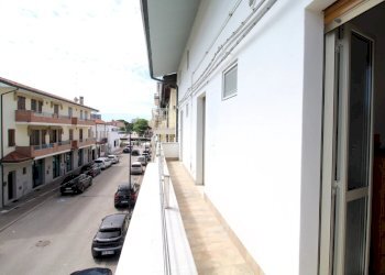 Two-room apartment Comacchio - photo 15