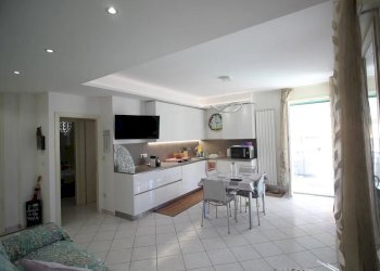 Two-room apartment Comacchio - photo 18
