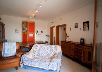 Three-room apartment Comacchio - photo 21