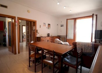 Three-room apartment Comacchio - photo 23