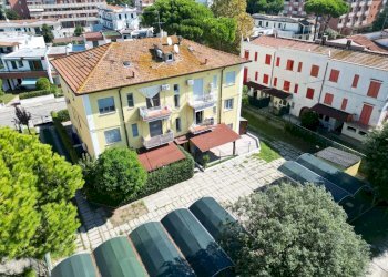 Two-room apartment Comacchio - photo 3
