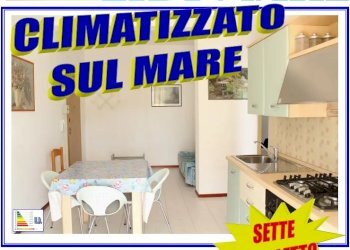 Three-room apartment Comacchio - photo 1