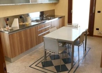 Two-room apartment Ravenna (neighborhood Centro Storico) - photo 1