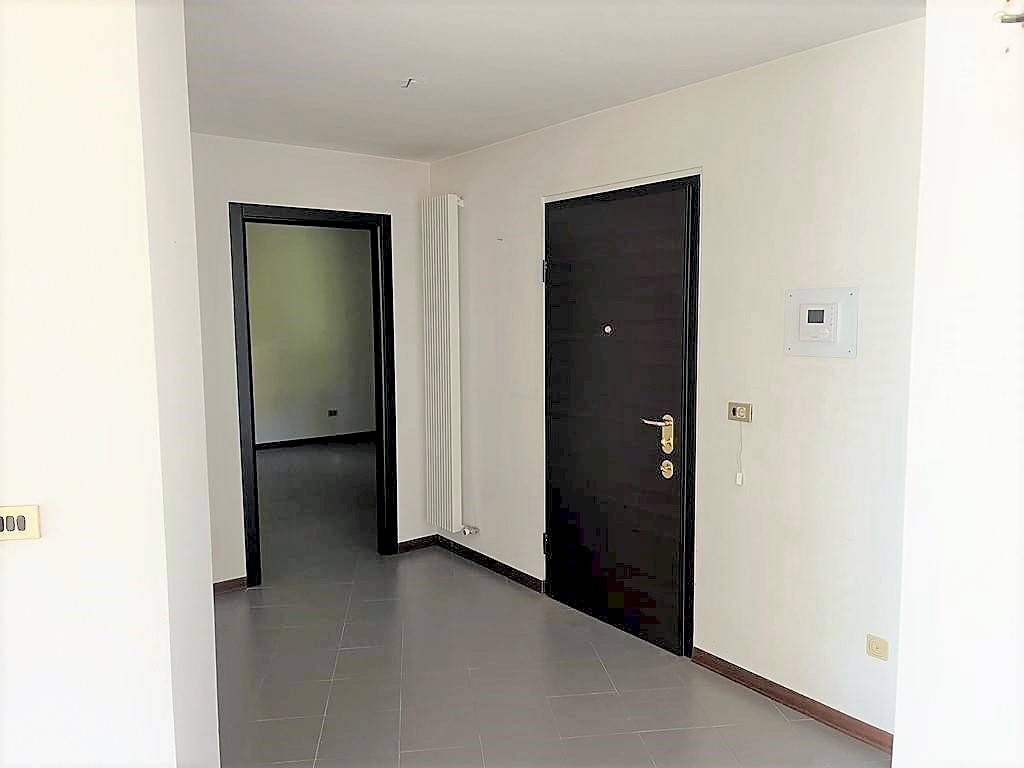 Ingresso - Attico via delle Betulle, 74, Aosta - foto 2