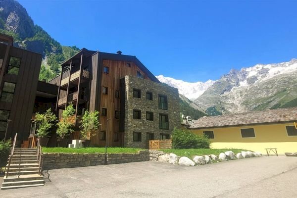 Apartment Strada Larzey-Entrèves, Courmayeur - photo 3