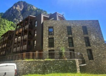 Apartment  Strada Larzey-Entrèves, Courmayeur - photo 1