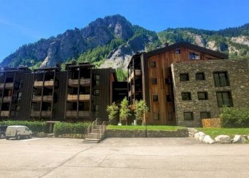 Apartment  Strada Larzey-Entrèves, Courmayeur - photo 2