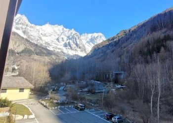 Apartment  Strada Larzey-Entrèves, Courmayeur - photo 14