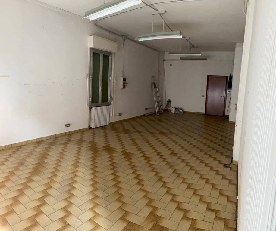 Negozio via del Pretorio, Sassuolo - foto 3