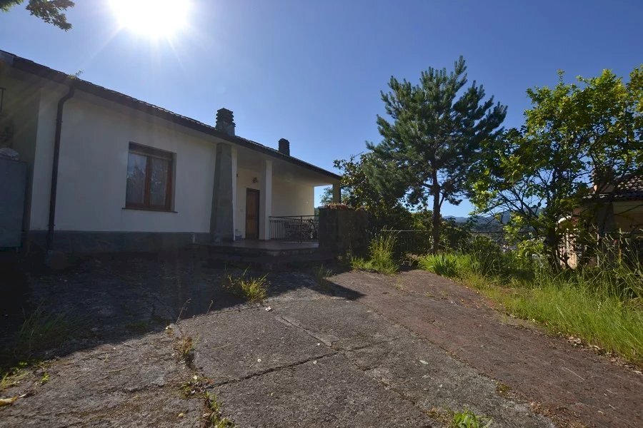 Facciata - Villa Viale Costa dei Landò, Cogorno - foto 1