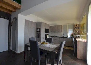 Soggiorno con cottura - Appartamento Via Moggia, Lavagna - foto 7