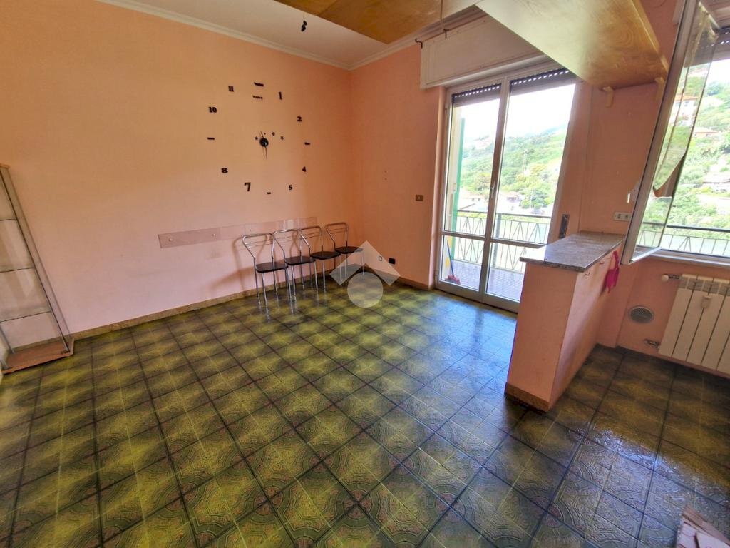 Three-room apartment Via Don Luigi Sturzo, Sant'Olcese - photo 2