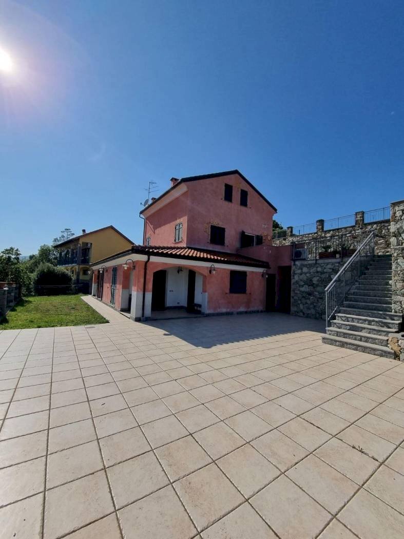 Villa Bifamiliare Via Vilmar, Vezzi Portio - foto 1