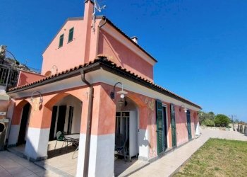 Villa Bifamiliare Via Vilmar, Vezzi Portio - foto 2