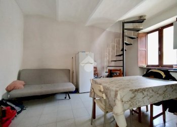 Semi-detached house Piazza Bauchiero Bruno, Chiusa di San Michele - photo 4