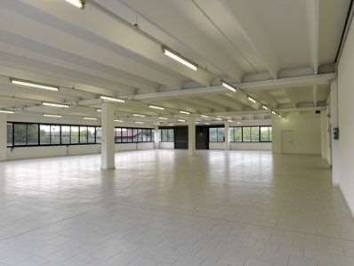 Shop Reggio nell'Emilia - photo 1