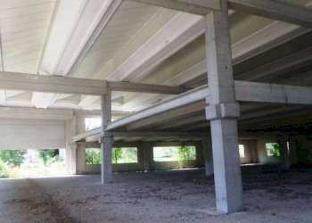 Capannone Mirandola - foto 2