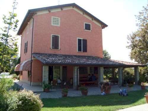 Casale Modena - foto 1