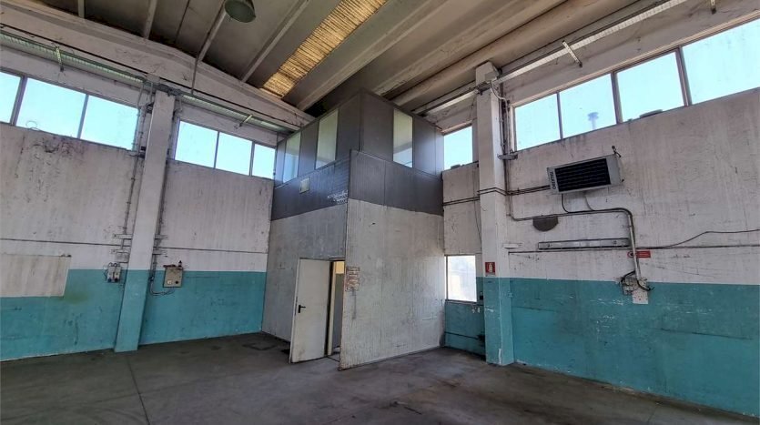 Capannone Mirandola - foto 3