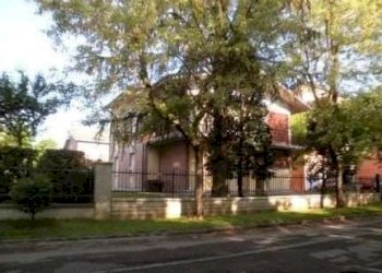 Independent house Soliera - photo 1