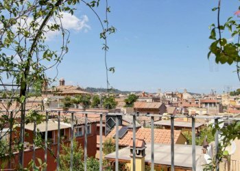 terrazza - Attico via Bocca di Leone, 45, Roma (zona Centro Storico) - foto 1
