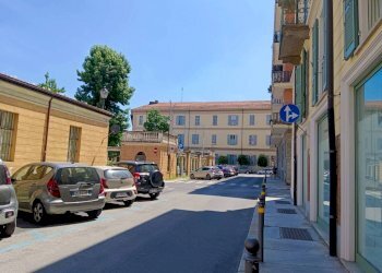 Ufficio via Goffredo Mameli, 4, Cuneo (zona Centro) - foto 2