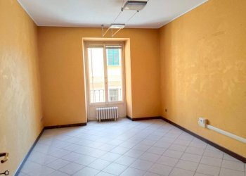 Ufficio via Goffredo Mameli, 4, Cuneo (zona Centro) - foto 9