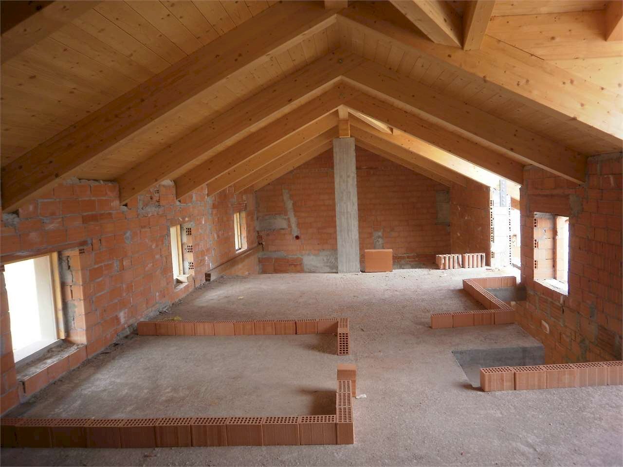 Casa indipendente Trinità - foto 2