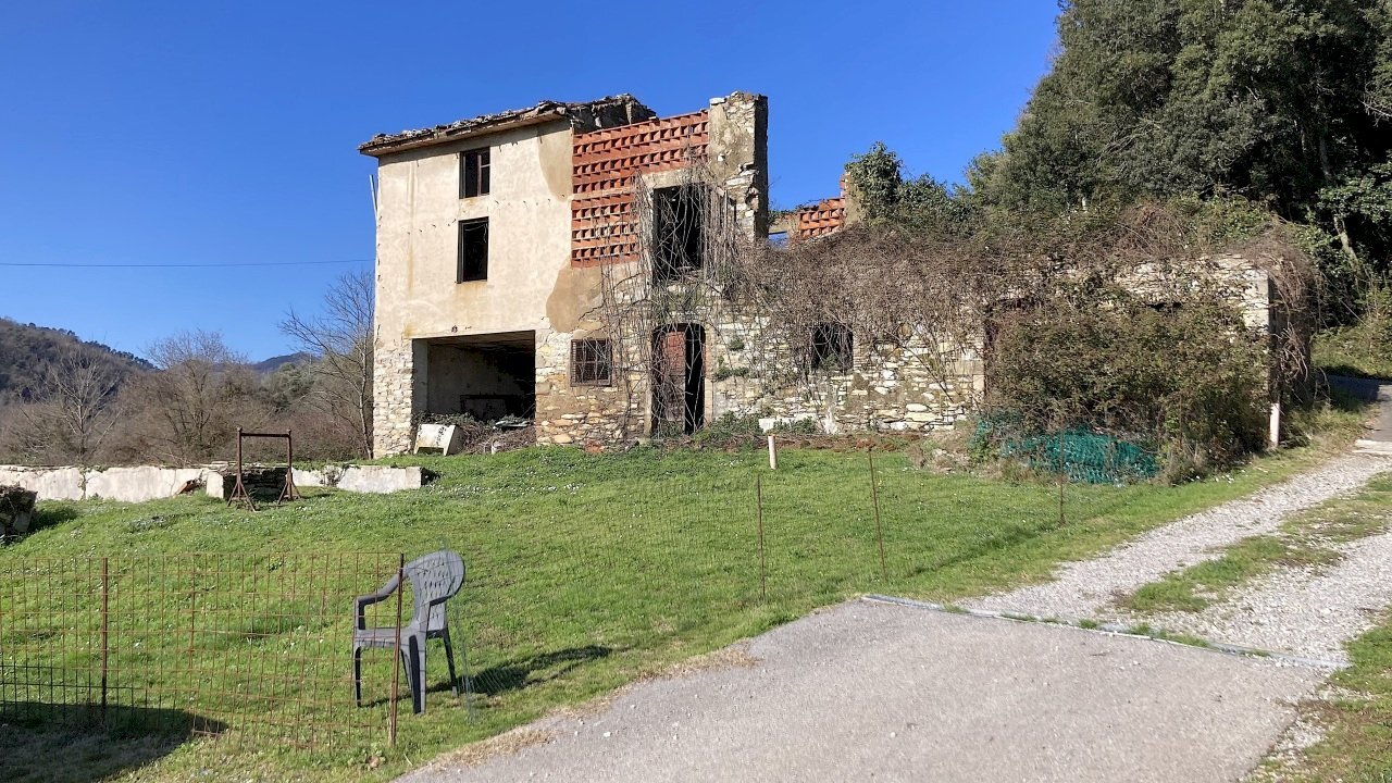 vendesi rudere lucca colline IMG_4731.jpeg - Casale via di villa pardini lucca, Lucca - foto 2