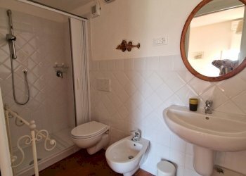 20230731_174825.jpg - Two-room apartment Sarzana - photo 5