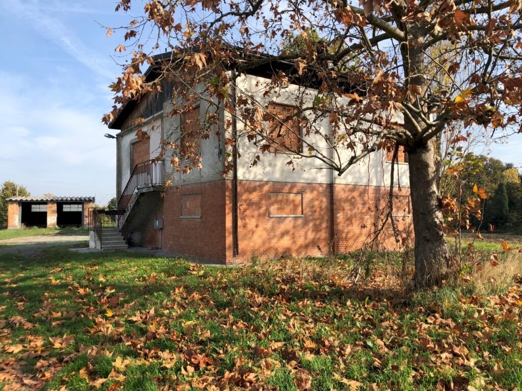 Casale Valsamoggia - photo 1