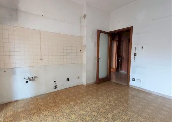 Appartamento Via Duchessa Jolanda 21 bis, Torino (zona Cit Turin) - foto 8