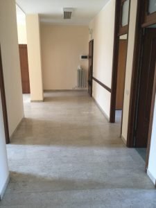 Commercial Premises Vignola - photo 1