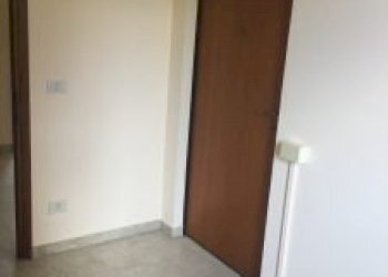 Commercial Premises Vignola - photo 3