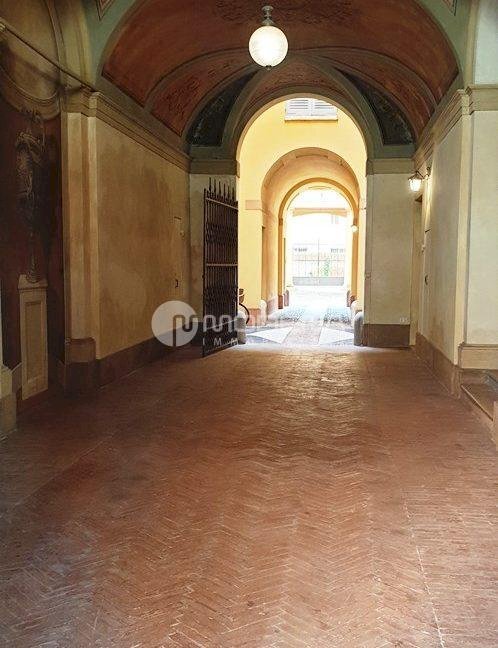 Two-room apartment Modena - photo 3