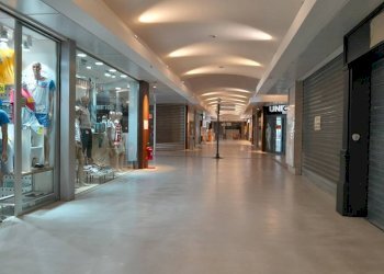 7 - Negozio viale Michelangelo, Volla - foto 7