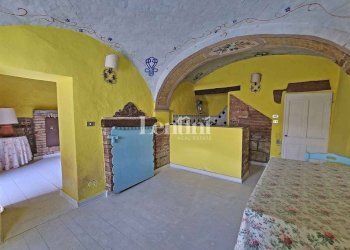 Stanza non arredata - Rustico via Sissarda, 11, Ottiglio - foto 2