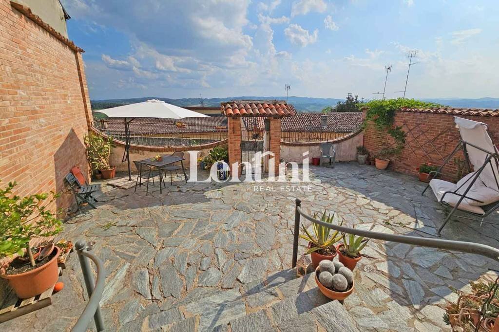 Cortile interno - Villa via Roma, 3, Treville - foto 1