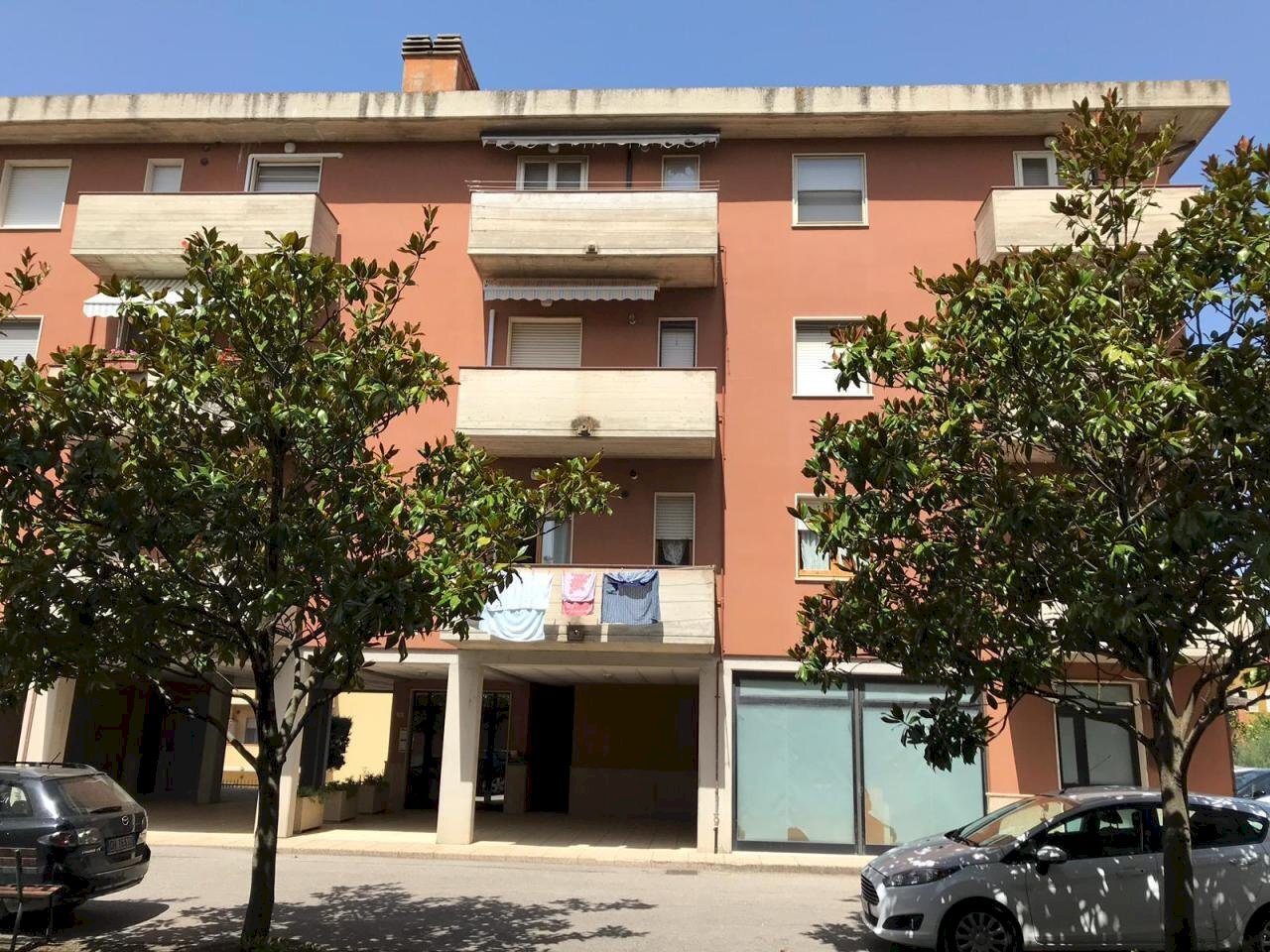 IMG-20190819-WA0006.jpg - Locale Commerciale Via Corta 36, Passignano sul Trasimeno - foto 1