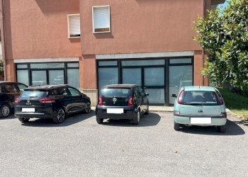 dettagli - Locale Commerciale Via Corta 36, Passignano sul Trasimeno - foto 3