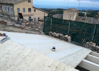 09 RIPATRANSONE - CASA CIELO TERRA  PARZIALMENTE R - Casa indipendente Ripatransone - foto 11