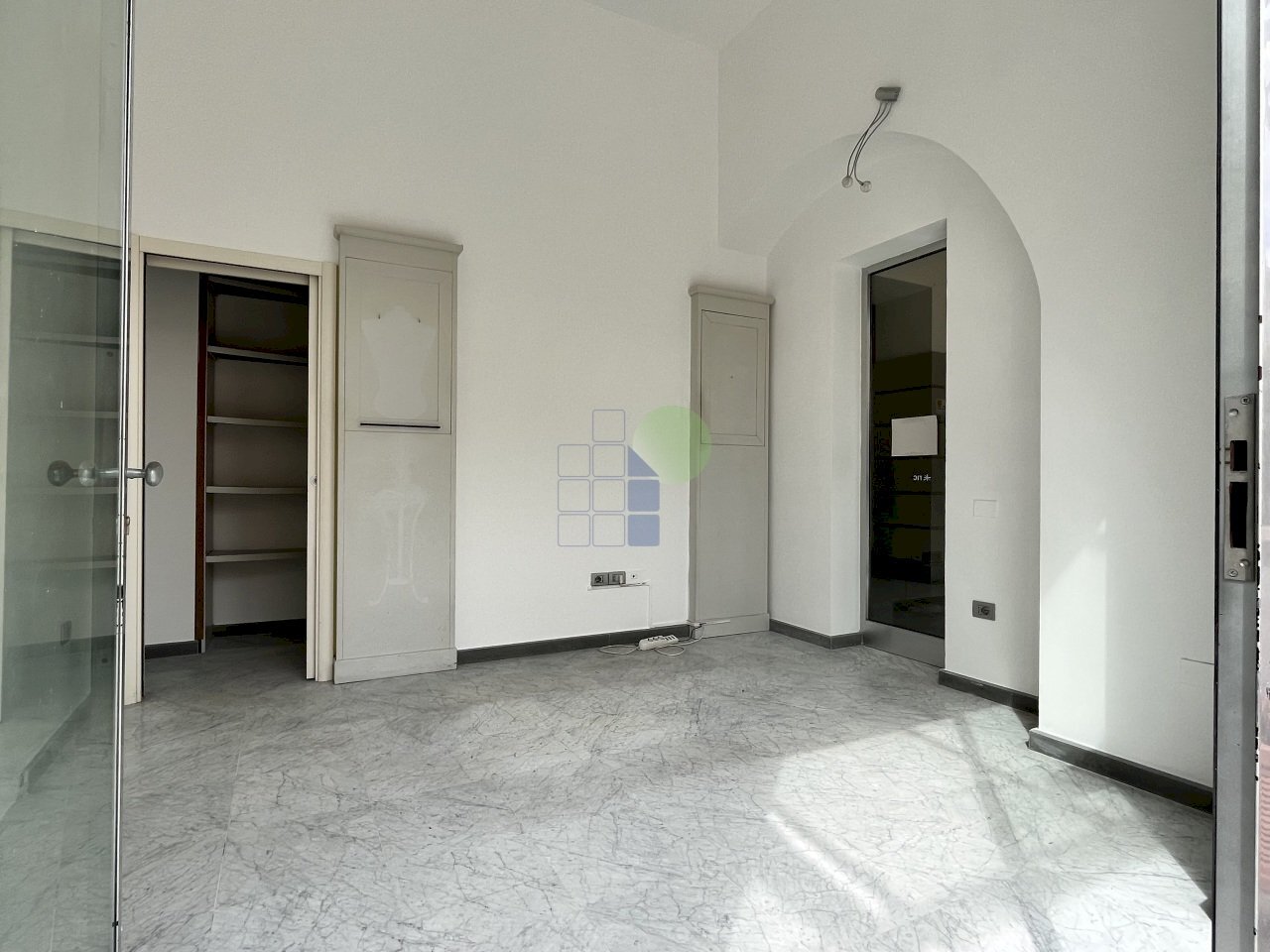 Area vendita - Locale Commerciale Via Ricasoli 115, Livorno - foto 2