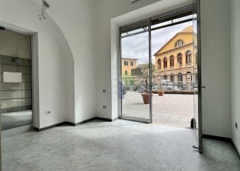 Area vendita - Locale Commerciale Via Ricasoli 115, Livorno - foto 5