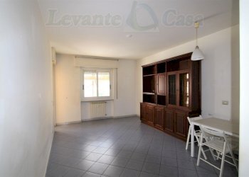 002 - Zona giorno (4).jpg - Appartamento Recco - foto 2