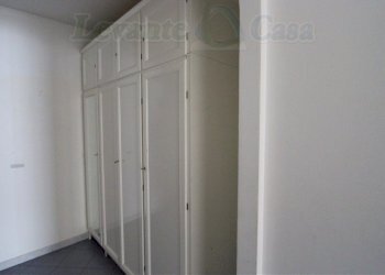 007 - Ingresso (1).jpg - Appartamento Recco - foto 8